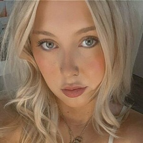 favpetitegal naked pornstar archive