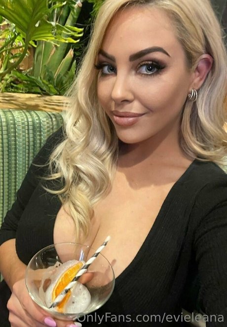 evieleana actress img