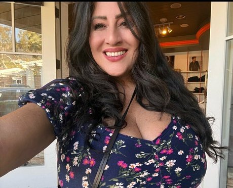 official antonellakahllo pornstar adult images