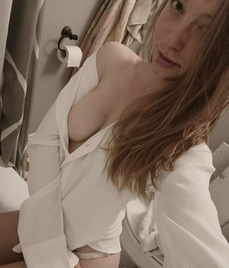 perkygrace art actress img