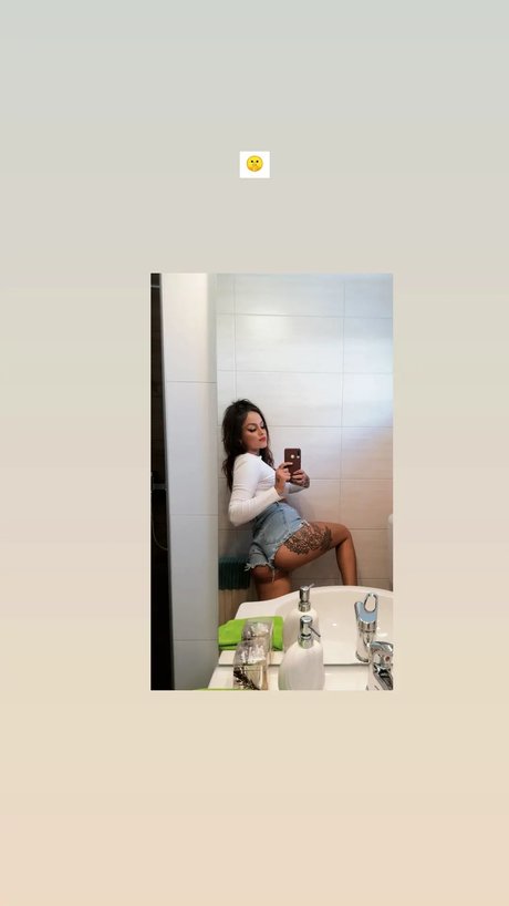 Dzsenifer Vajai star nice img