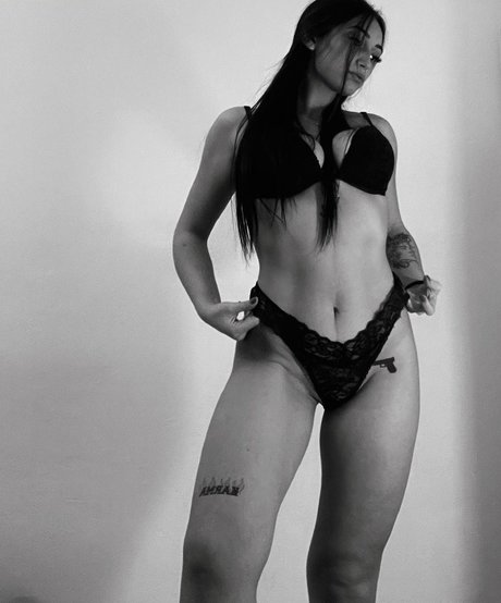 Sara Secciss perfect actress picture