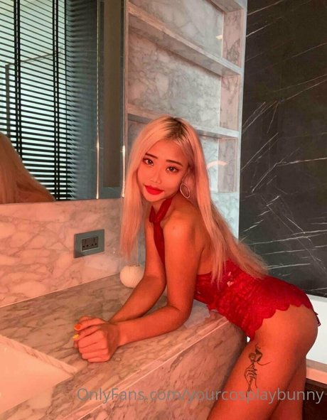 blondasian star hd pics