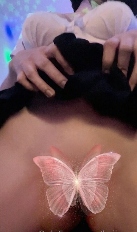 kaijeaw naked model archive