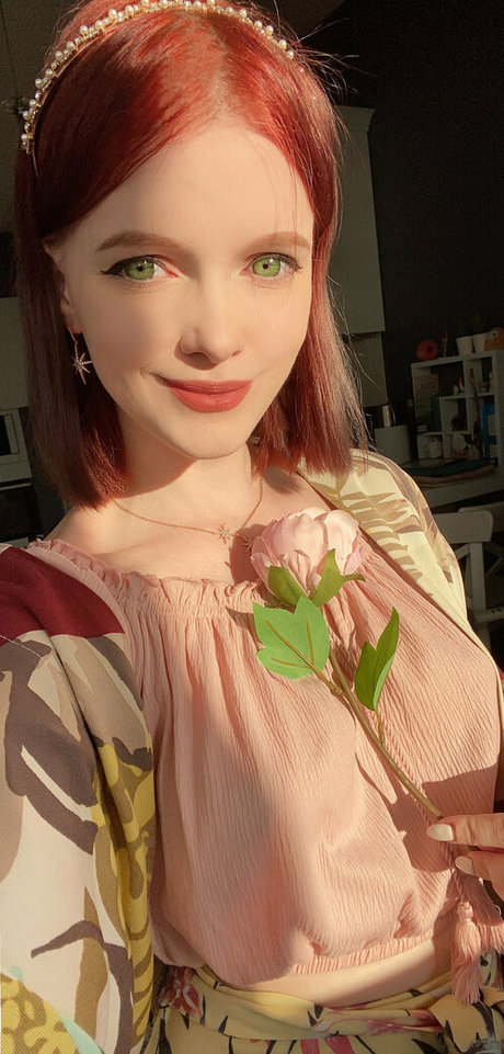 evenink free naked pornstar pictures