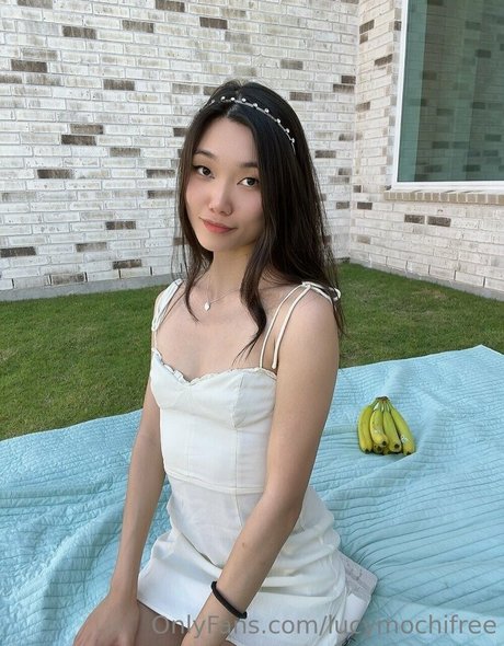 lucymochifree free star picture