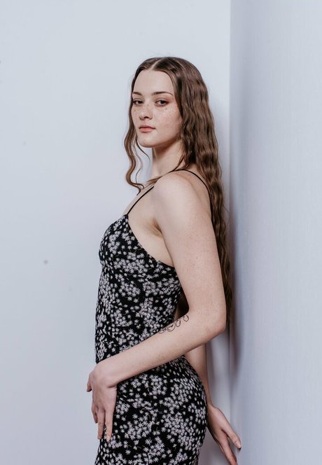 Olivia Madison adult model gallery