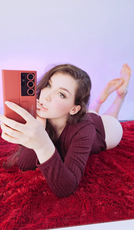 KittyKlaw ASMR perfect actress pictures