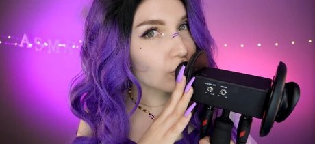 KittyKlaw ASMR pornstar sex pic