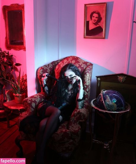 Anastasia Luna model best photos