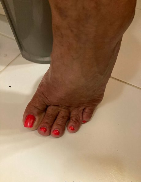 gmtninc art actress pictures