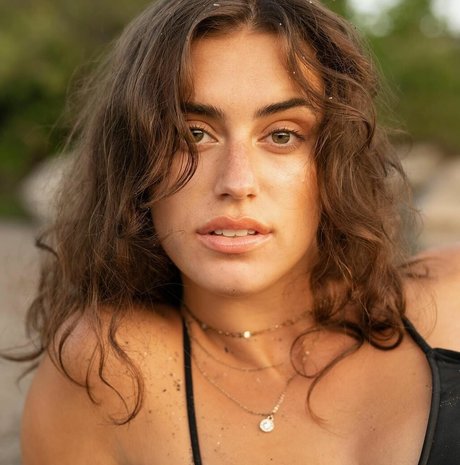 Paige Evans model porn gallery