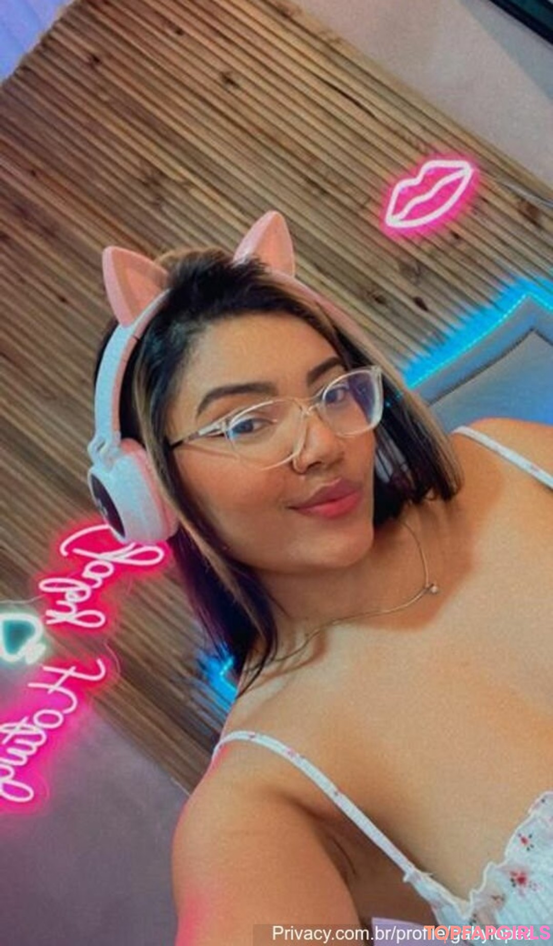 Gaby Lopez model images