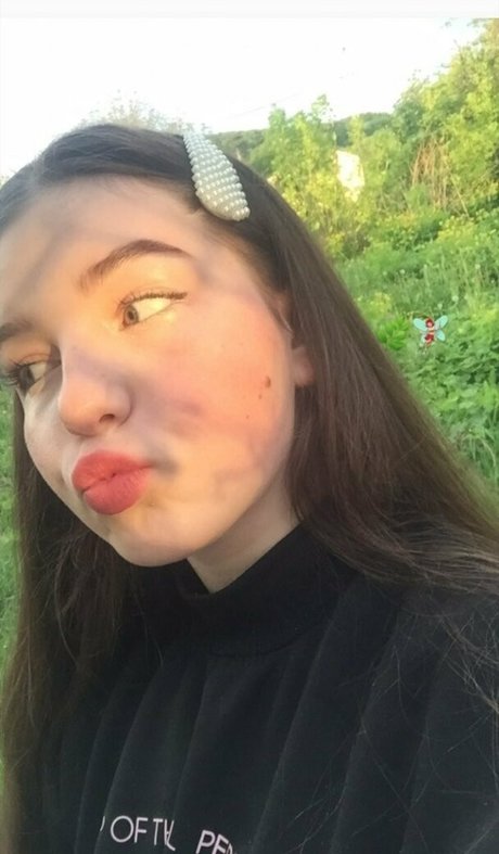 valya_ pornstar free image