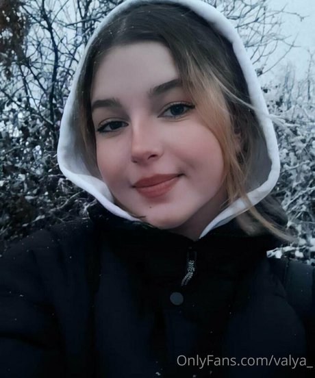 valya_ perfect actress photo