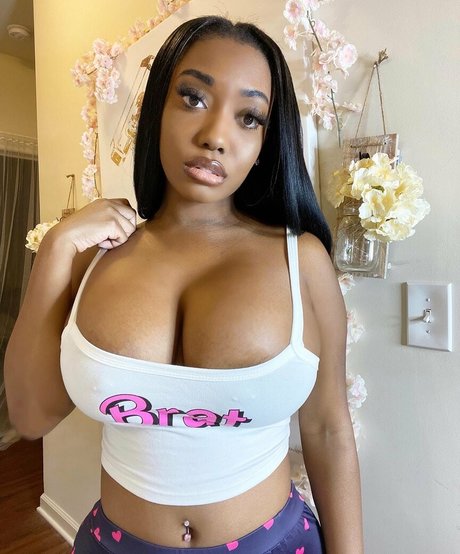 Mswandaxo pornographic star img