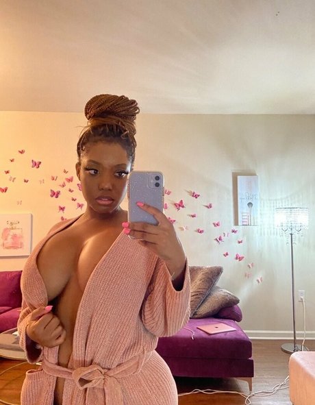 Mswandaxo model exclusive archive