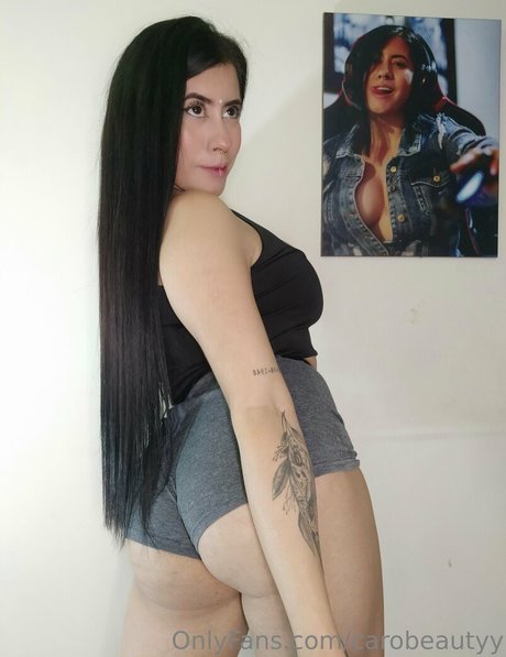 carobeautyy pornstar exclusive pics
