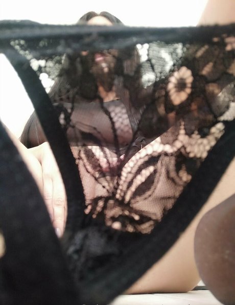 carobeautyy pretty pornstar picture