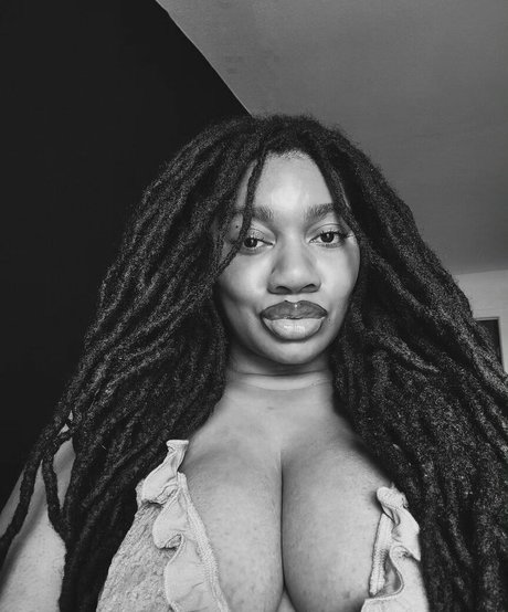 Locked Honey Princess beautiful pornstar photo