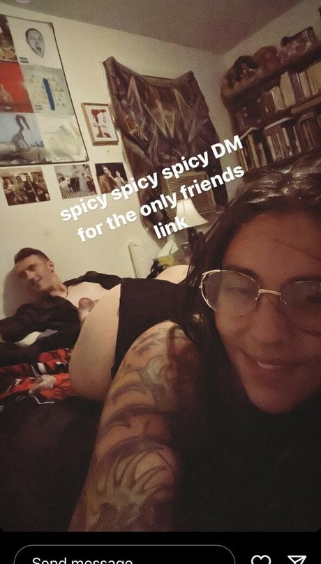 Dreadlust star hd pics