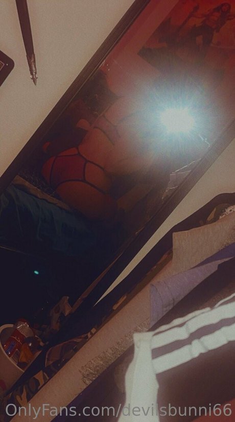 devilsbunni66 xxx model pic