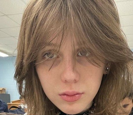 finnlewisxxx star pornographic pics