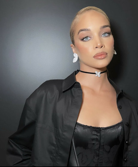 Jasmine Sanders pretty model img