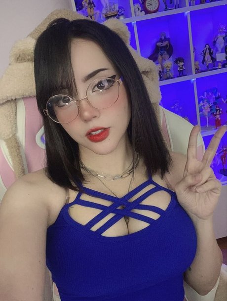 Itsmidna model pornographic pics