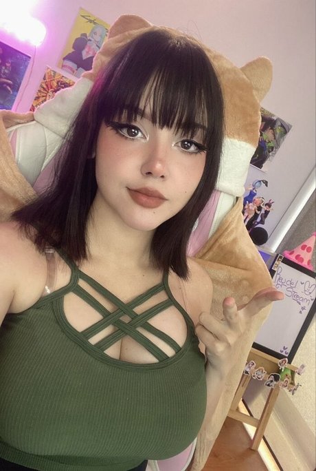 Itsmidna exclusive actress pics