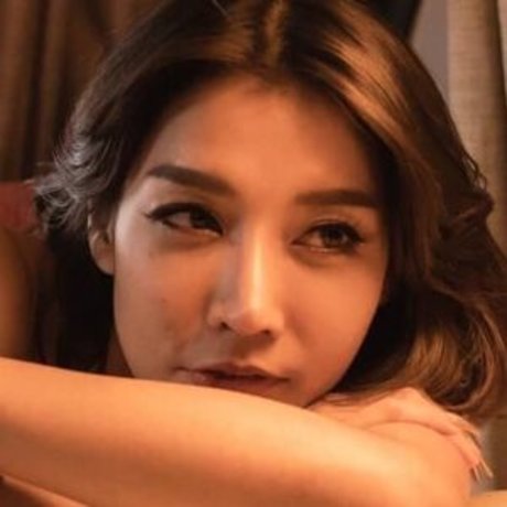 Jele Ramida star nude photo