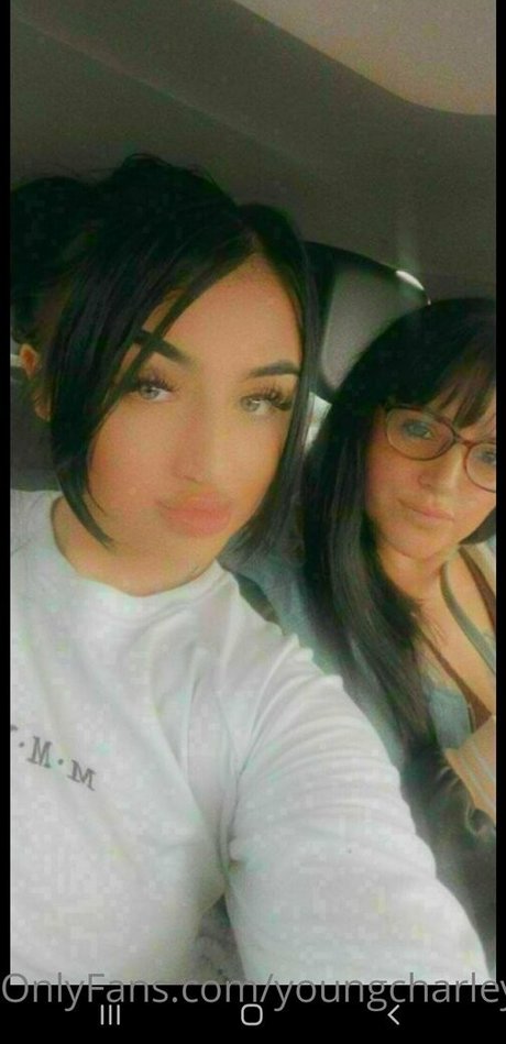 viplaurenx model art gallery