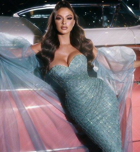 Oriola Marashi pornstar pics