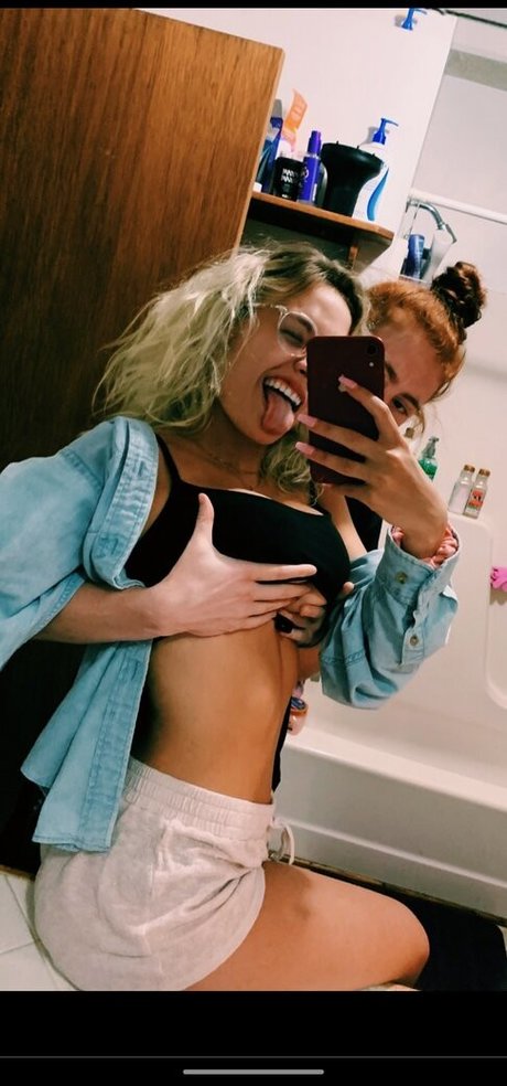 Miahandley nice actress pic