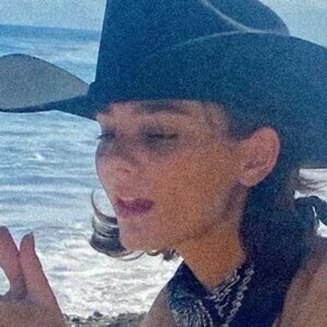 Bec Lauder hd pornstar archive