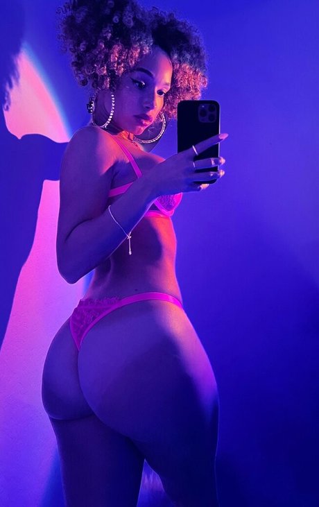 tazsangelsuncensored star sexy gallery