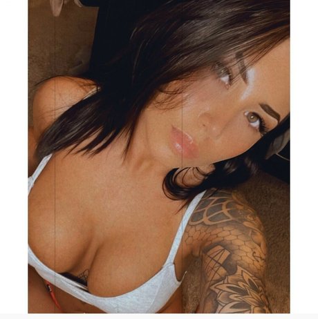 Missl0vely91 model sexy pictures