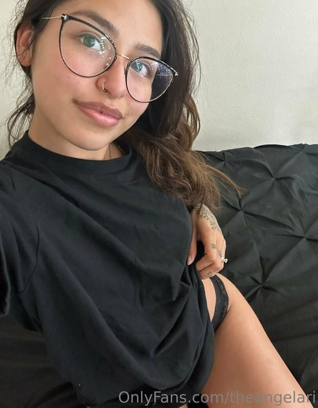 theangelari model xxx image