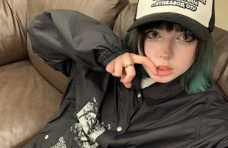 sqwrtick free pornstar image