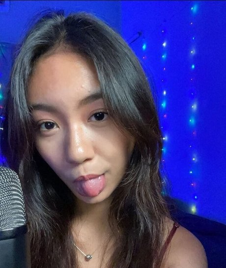 Moon Blitz Asmr nude star img