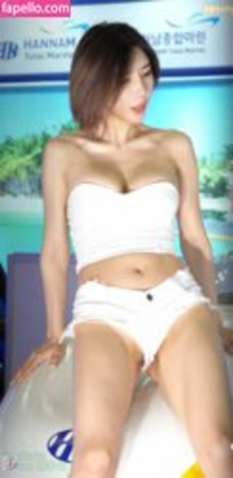 Song Joo A pornstar nude picture