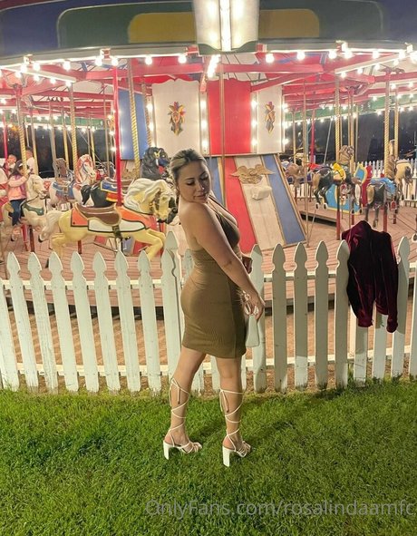 rosalindamfc erotic model pictures