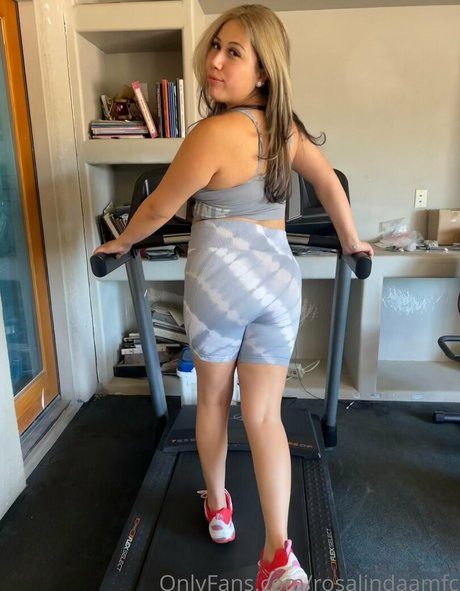 rosalindamfc star pretty pic