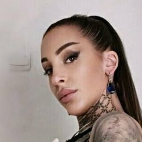 French Twitch star nice pics