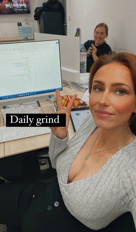 Cmariel1990 xxx star picture