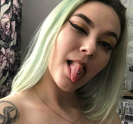 blueangel666 model naked img