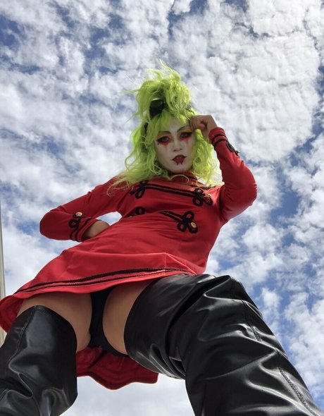 Onlyclown model erotic images