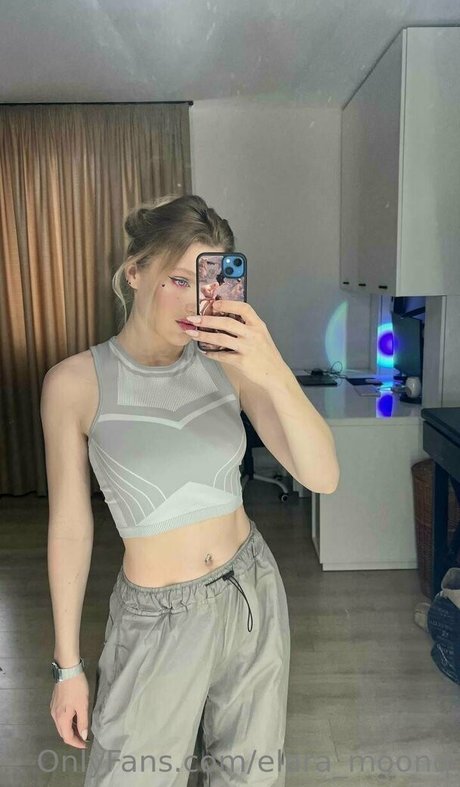 elara moonq star sex gallery