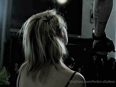 fvckin s0ulless star nude image