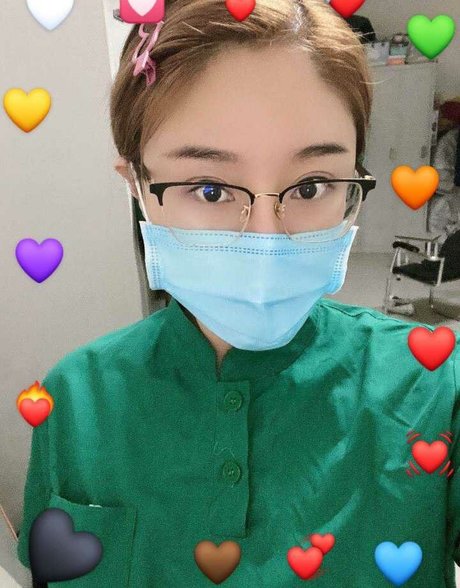 Uying ASMR sex pornstar pic